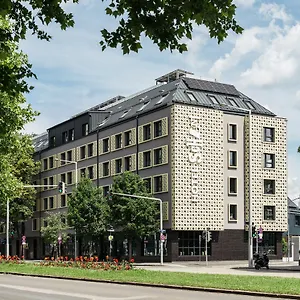 4* Отель Schani Uno