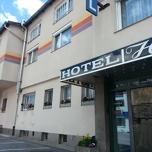https://hotel-helga-innsbruck.innsbruckaustriahotels.com