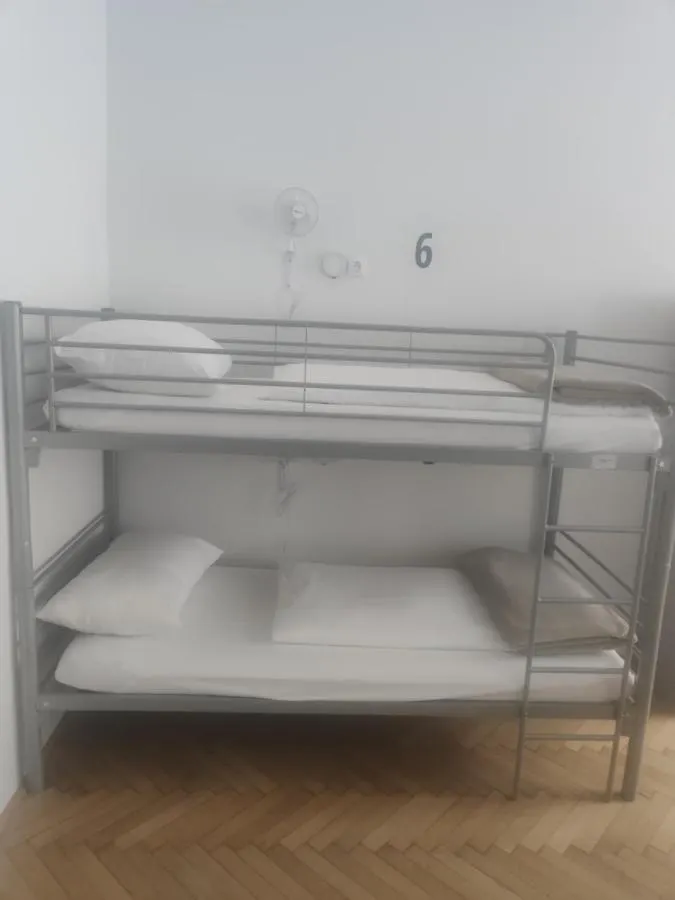 Ch-Hostel Vienna 0*,